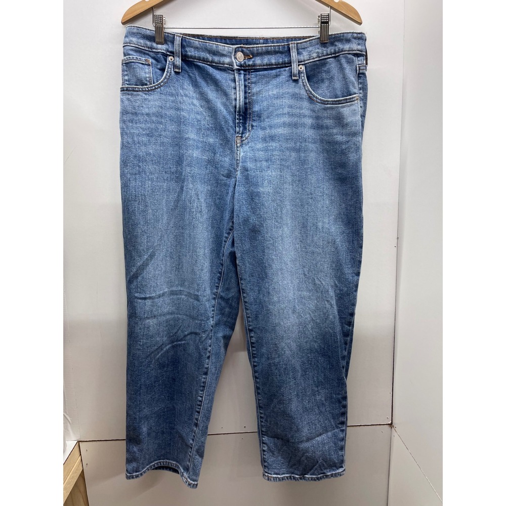 Chicos Boyfriend Crop Jeans Medium Wash Blue Denim Size 14 2.5 0706002